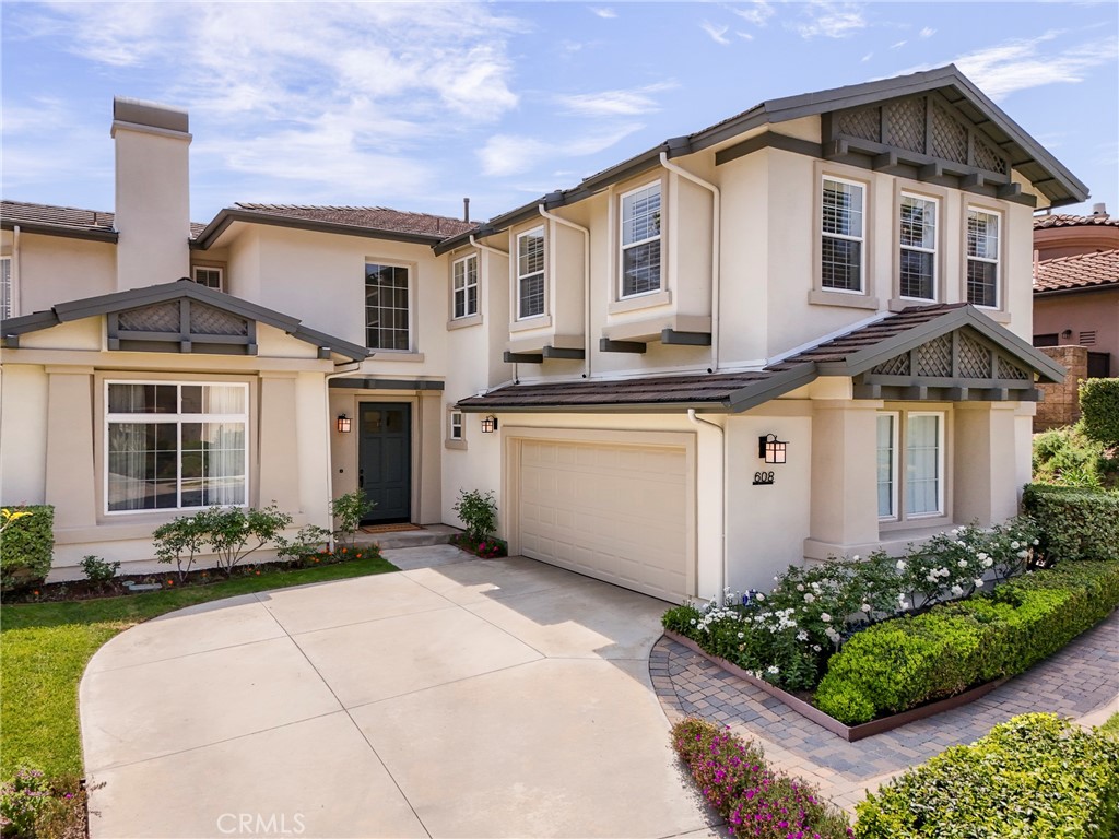 Properties 1 608 Chaparral Court