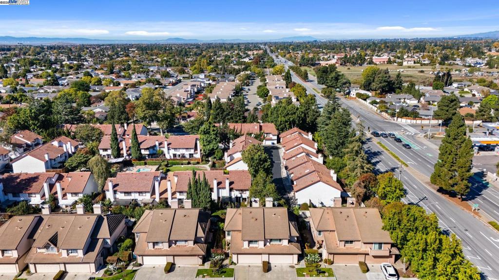 SUNSET TERRACE - Residential