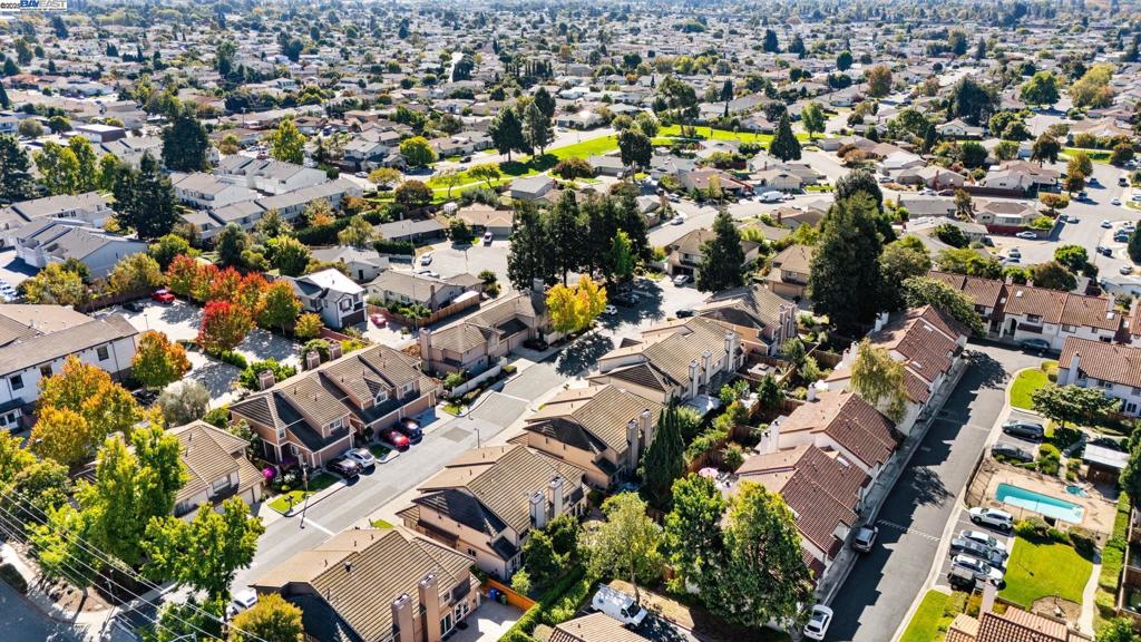SUNSET TERRACE - Residential