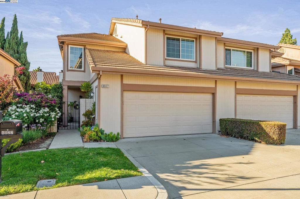 Photo of 4027 Sunset Ter Ter, Fremont, CA 94536 (MLS # 41114217)