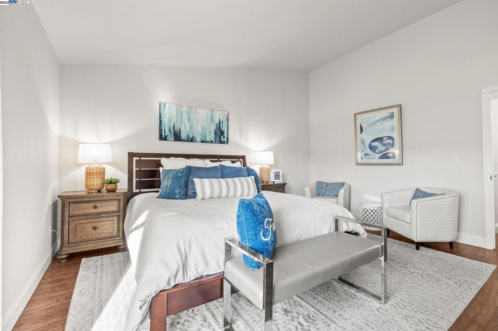 SUNSET TERRACE - Residential