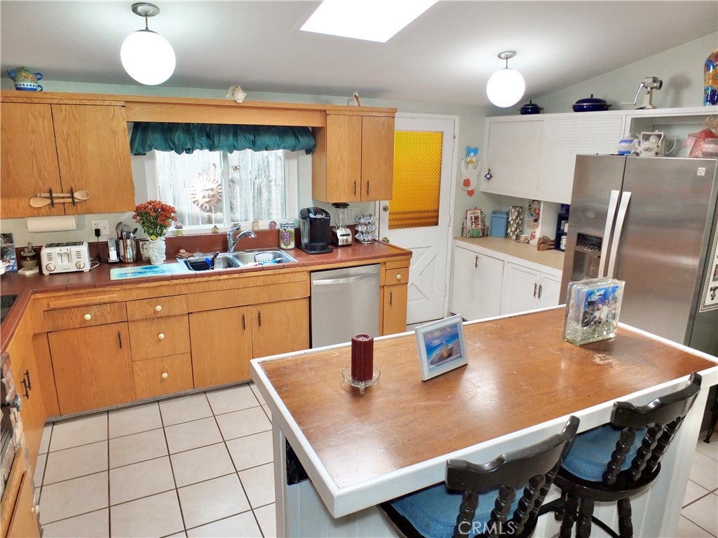 453 Princeton Drive, Costa Mesa CA 92626 - Photo 13