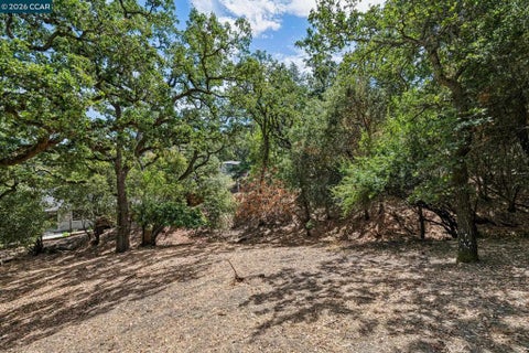 Photo of Ridge Road, Lafayette, CA 94549 (MLS # 41145043)