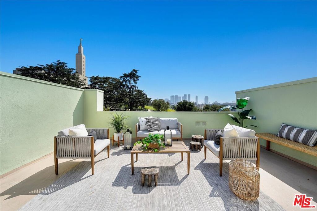 Photo of 1745 Selby Avenue #11, Los Angeles, CA 90024 (MLS # 25565229)