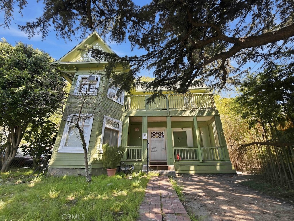 2004 Echo Park Avenue