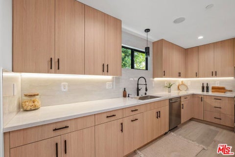 Tiny photo for 5807 Balcom Avenue, Encino, CA 91316 (MLS # 26851309)