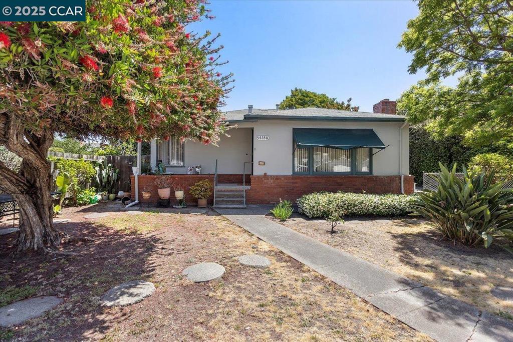 19358 Lake Chabot Rd