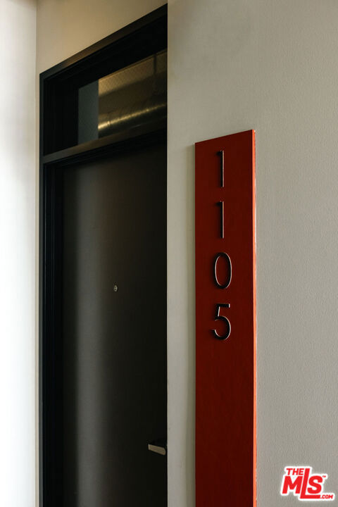 315 E 8th Street 1105