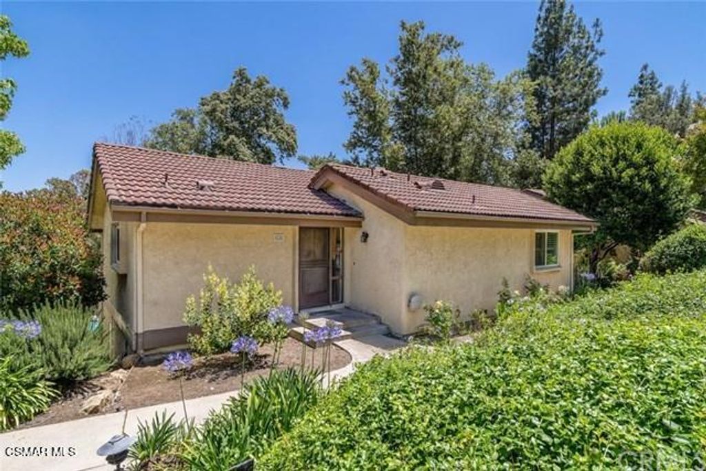 Photo of 74 Rosehedge Lane, Oak Park, CA 91377 (MLS # 226000308)