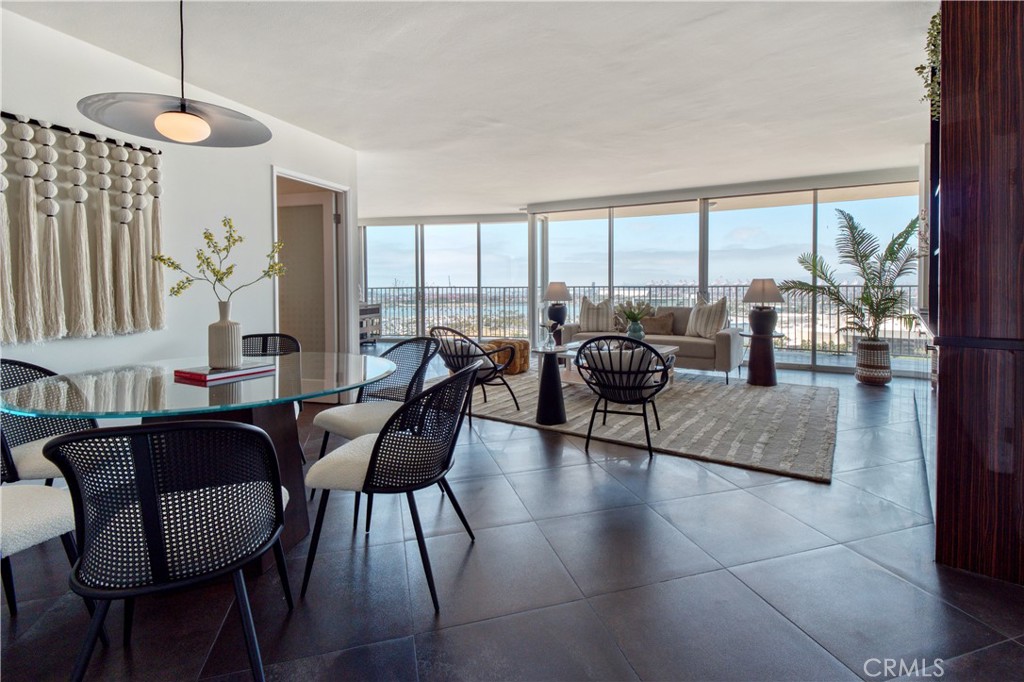 700 E Ocean Boulevard 2508