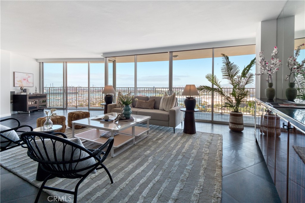 International Towers (ITT) - Residential
