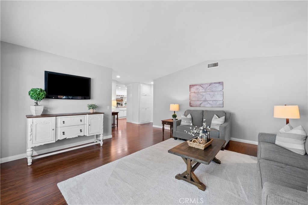 25065 Green Mill