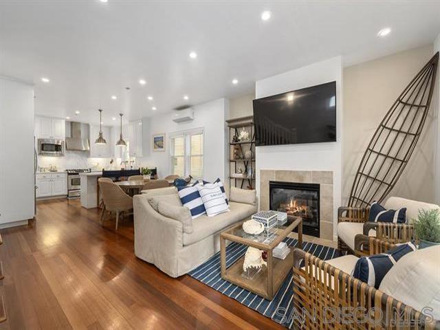 Coronado Village - Residential Lease