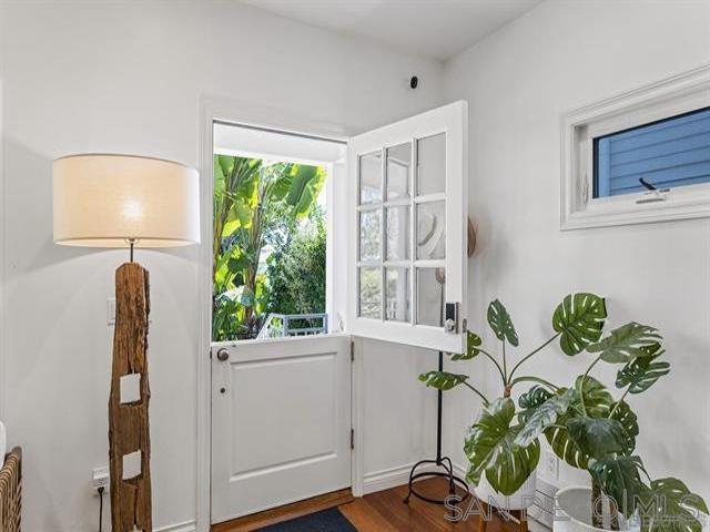 Coronado Village - Residential Lease