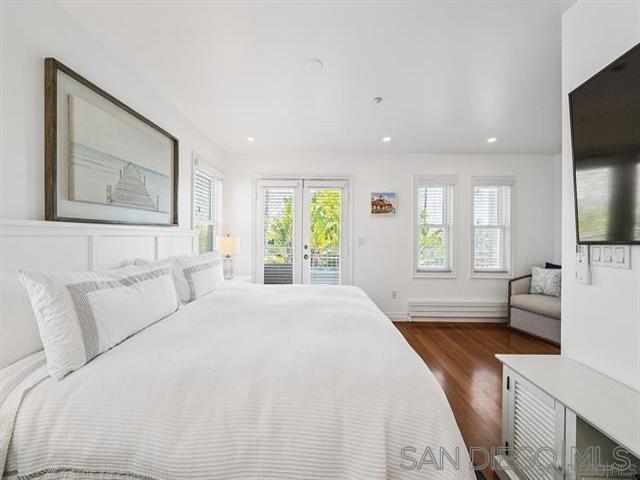 Coronado Village - Residential Lease
