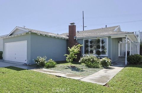 Photo of 1328 W 214th Street, Torrance, CA 90501 (MLS # OC26058859)
