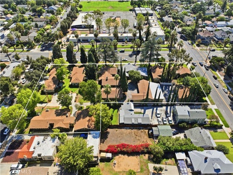 Photo of 626 W Olive AVE, Redlands, CA 92373 (MLS # IG26211872)