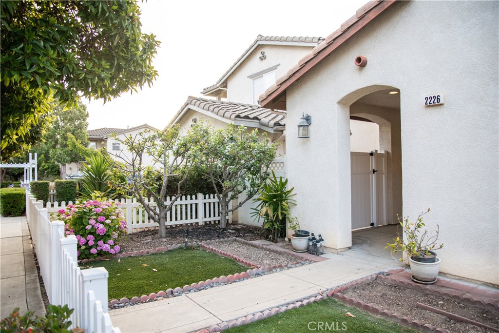 2226 Nightshade Lane