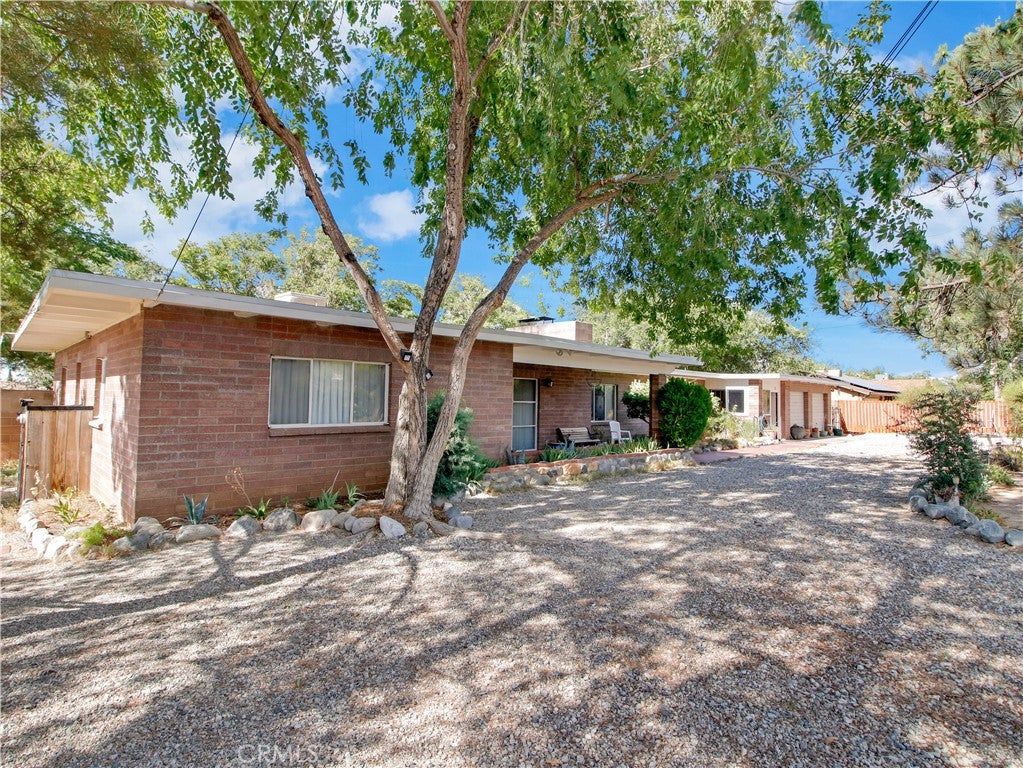 13127 E Avenue W11