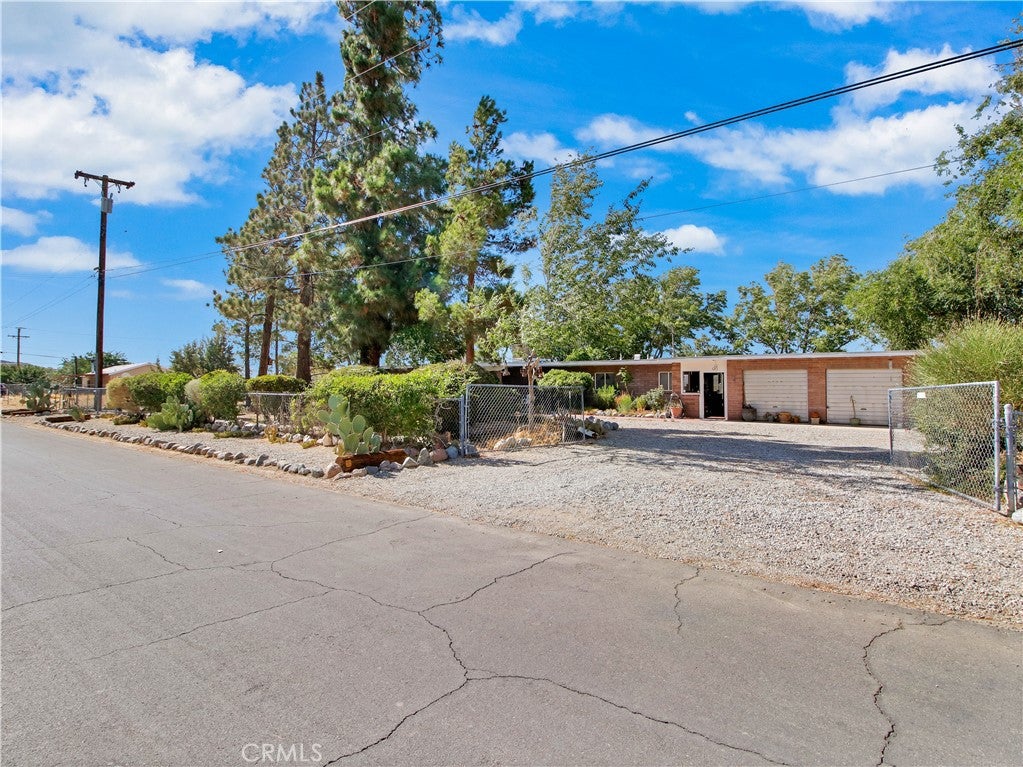 13127 E Avenue W11