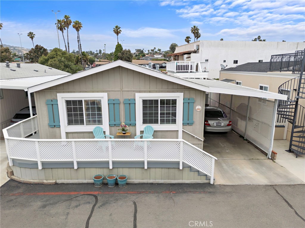 110 Bay Drive