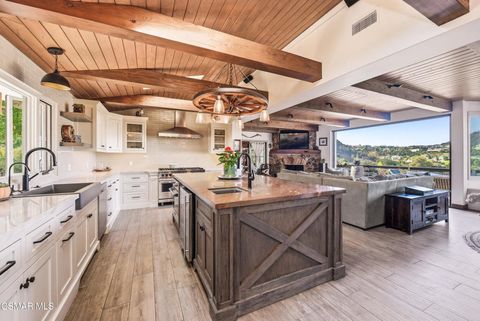 Photo of 356 E Carlisle Road, Thousand Oaks, CA 91361 (MLS # 225004934)