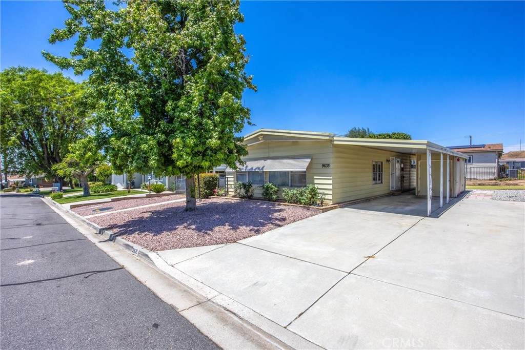 9635 Crestknoll