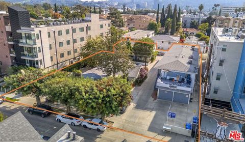 Photo of 10814 Blix Street, North Hollywood, CA 91602 (MLS # 26834229)