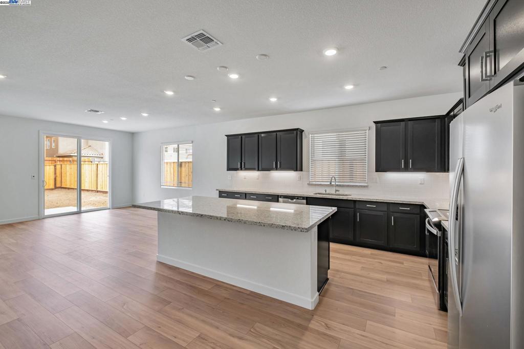 Not Listed - Residential