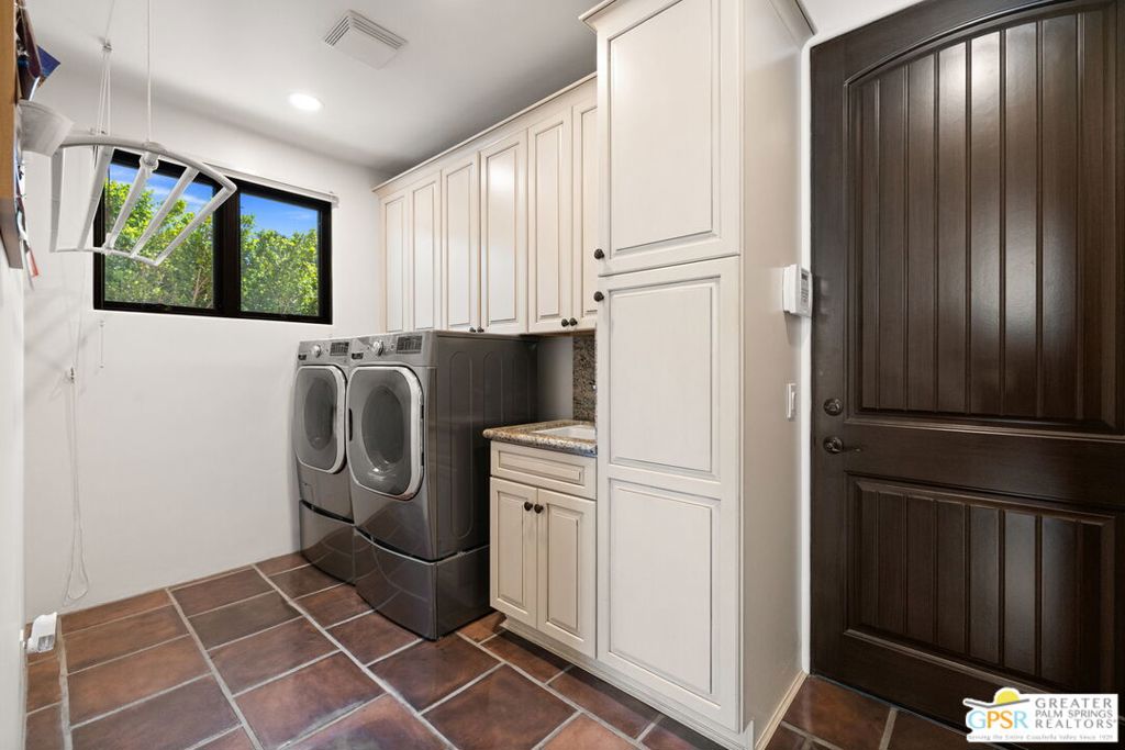 Tahquitz River Estates - Residential