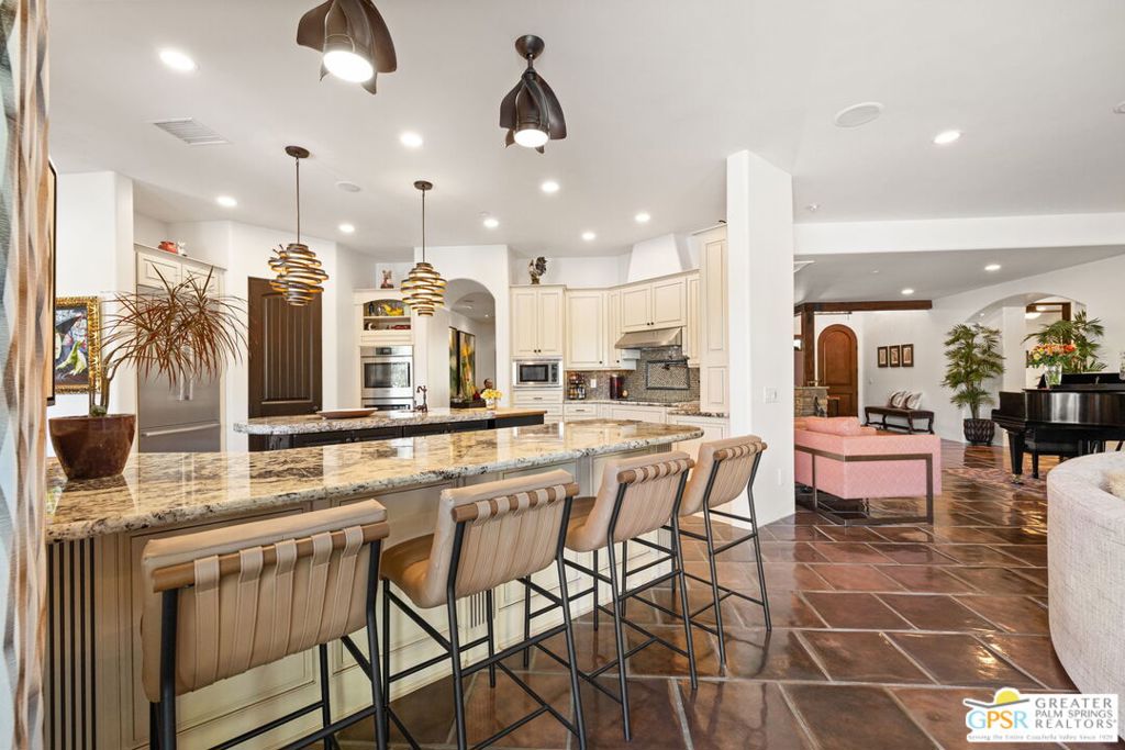 Tahquitz River Estates - Residential
