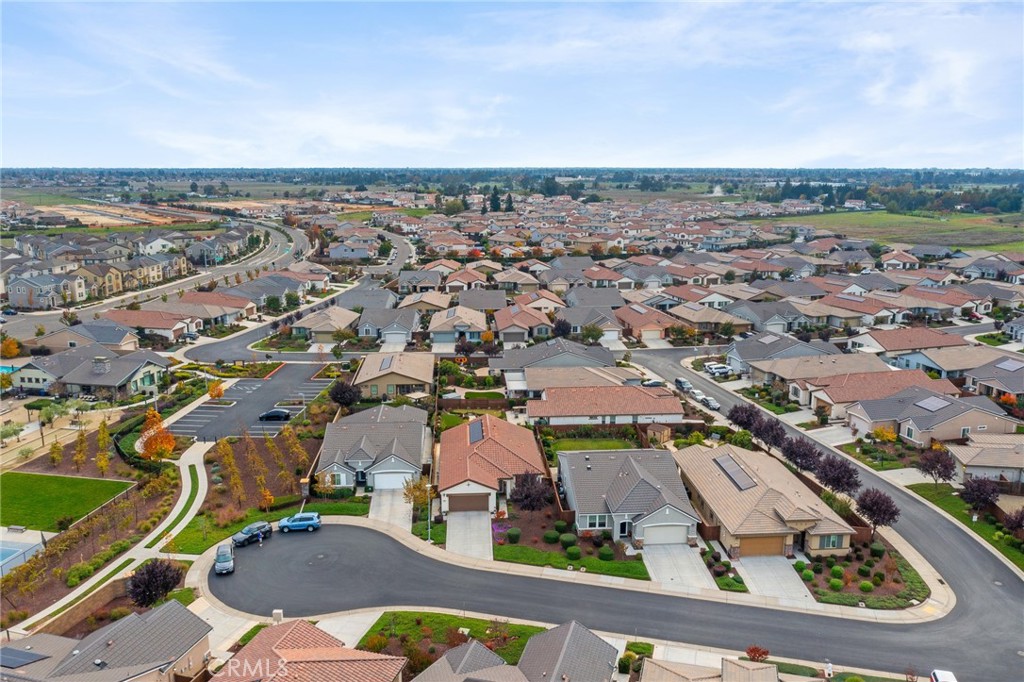 9276 Red Thistle Court