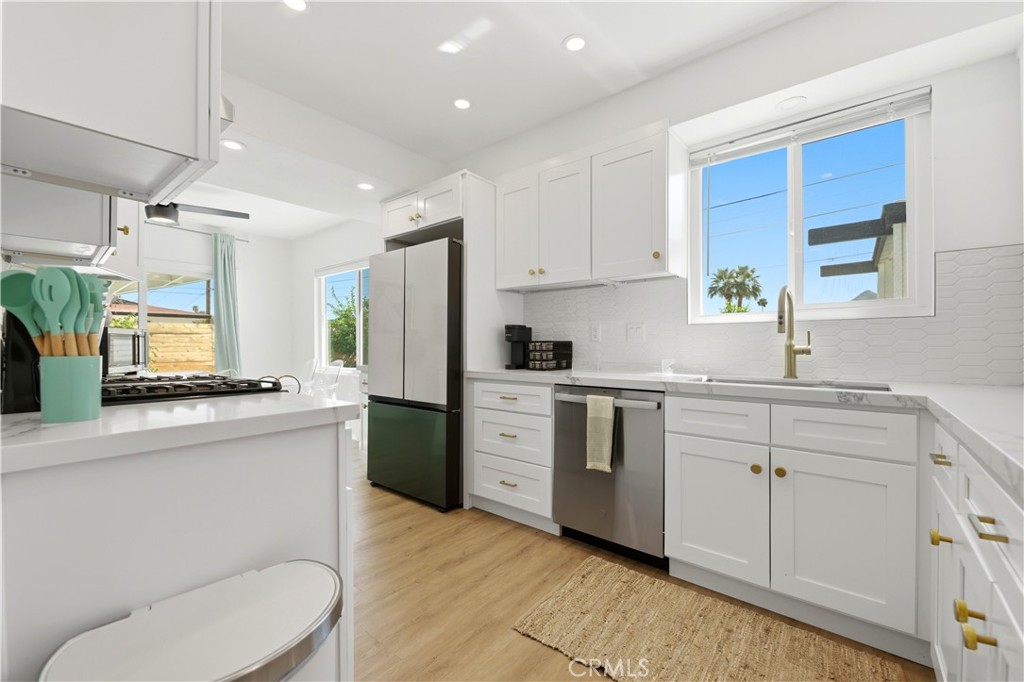 4351 E Calle De Carlos