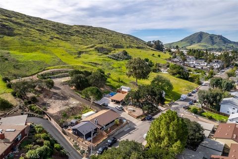Tiny photo for 3281 Rockview Place, San Luis Obispo, CA 93401 (MLS # SC26049294)