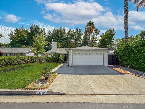 Photo of 8332 Ducor Avenue, West Hills, CA 91304 (MLS # SR26158089)