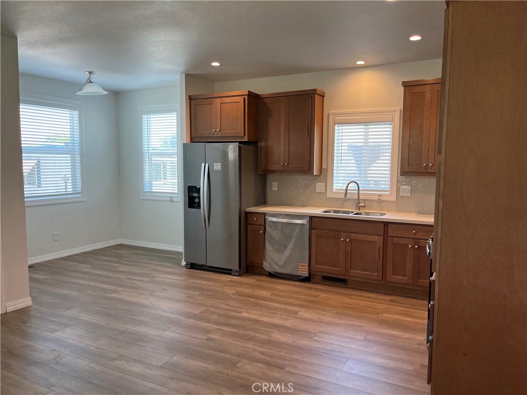 301 E Foothill Boulevard 59