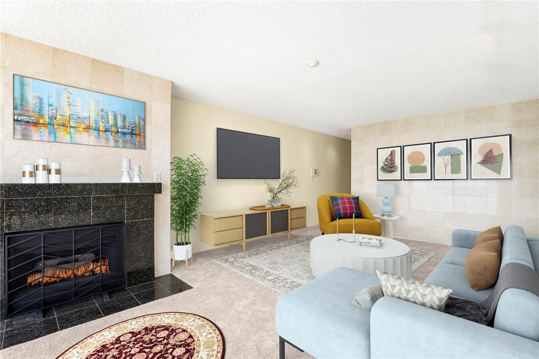 615 Esplanade 302