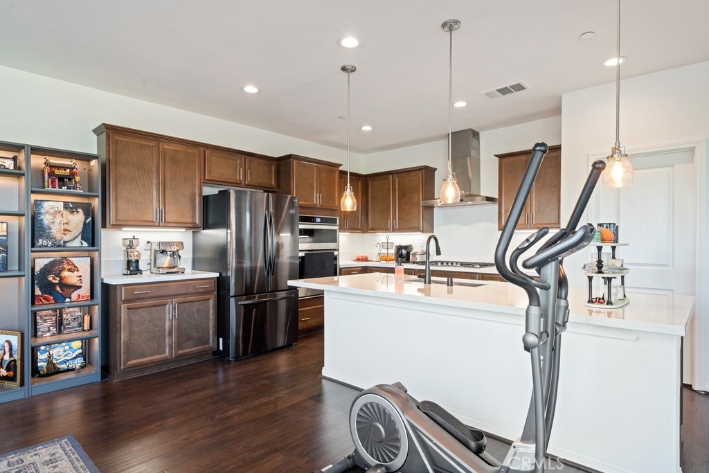 3657 S Bearberry Avenue