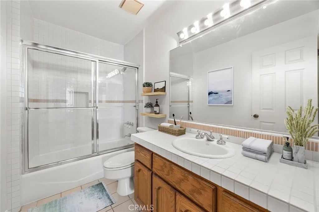 Anaheim Hills, California 92807, United States, 4 Bedrooms Bedrooms, ,3 BathroomsBathrooms,Residential,Active,198780