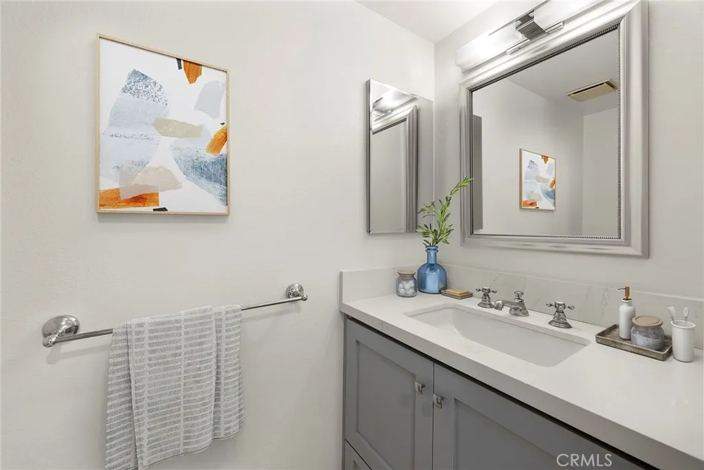 Anaheim Hills, California 92807, United States, 4 Bedrooms Bedrooms, ,3 BathroomsBathrooms,Residential,Active,198780