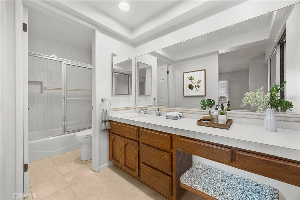 Anaheim Hills, California 92807, United States, 4 Bedrooms Bedrooms, ,3 BathroomsBathrooms,Residential,Active,198780