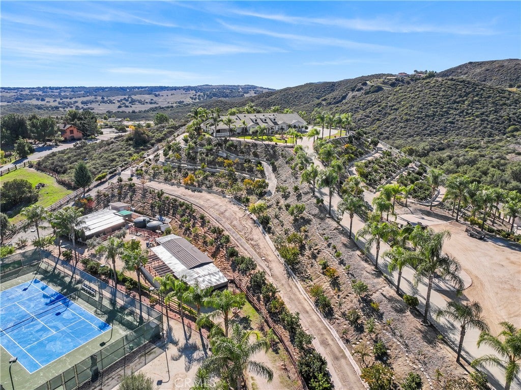 35751 Avenida La Cresta