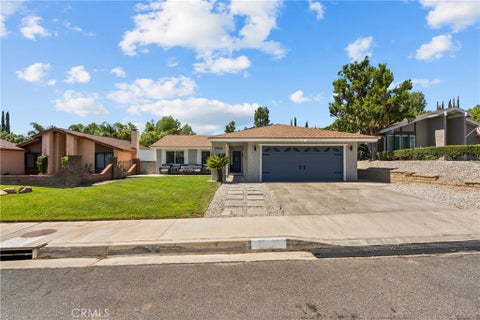 Photo of 23026 Posada DR, Valencia, CA 91354 (MLS # SR26152586)
