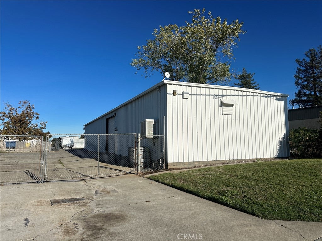 200 Ryan Avenue