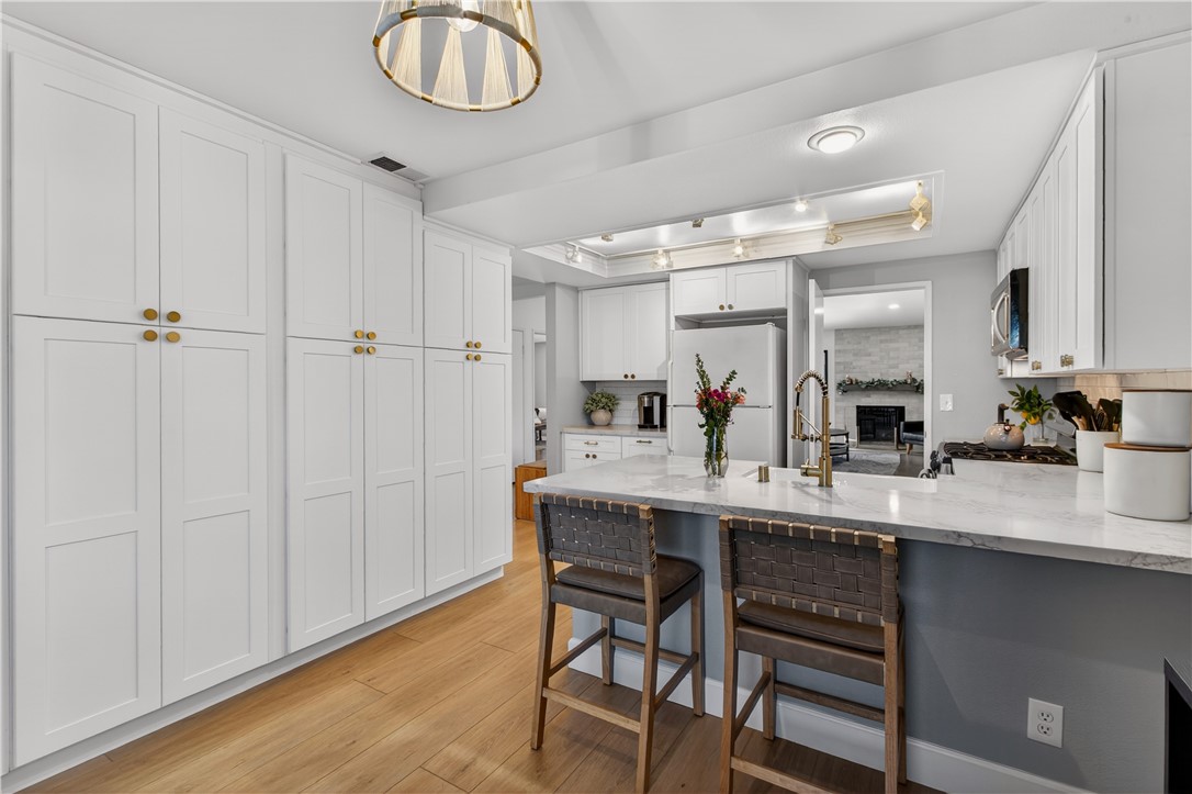 1261 Cabrillo Park Drive