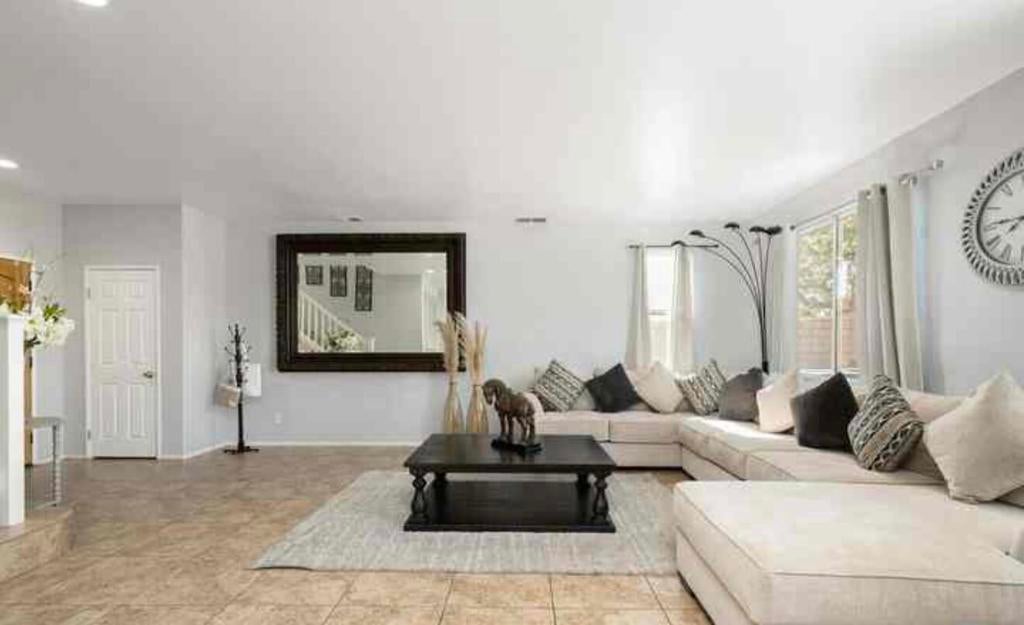 83303 Camino Las Brisas