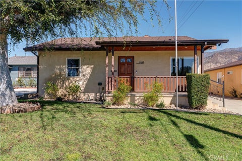 Photo of 1883 Layton Street, Pasadena, CA 91104 (MLS # PF26217681)