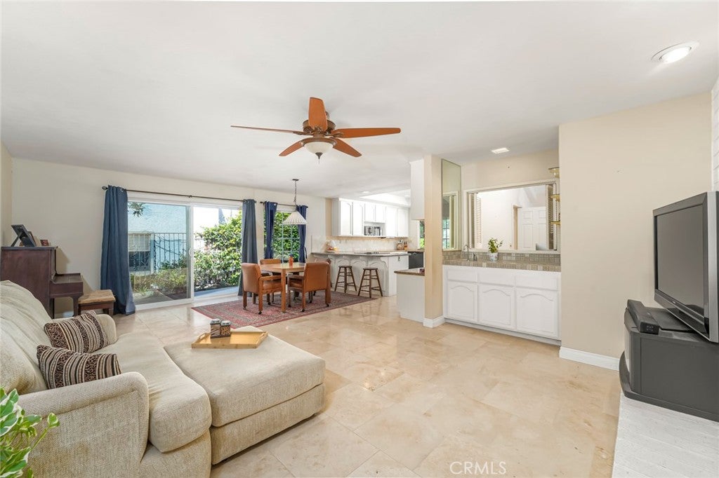 25391 Stageline, Laguna Hills CA 92653 - Photo 20