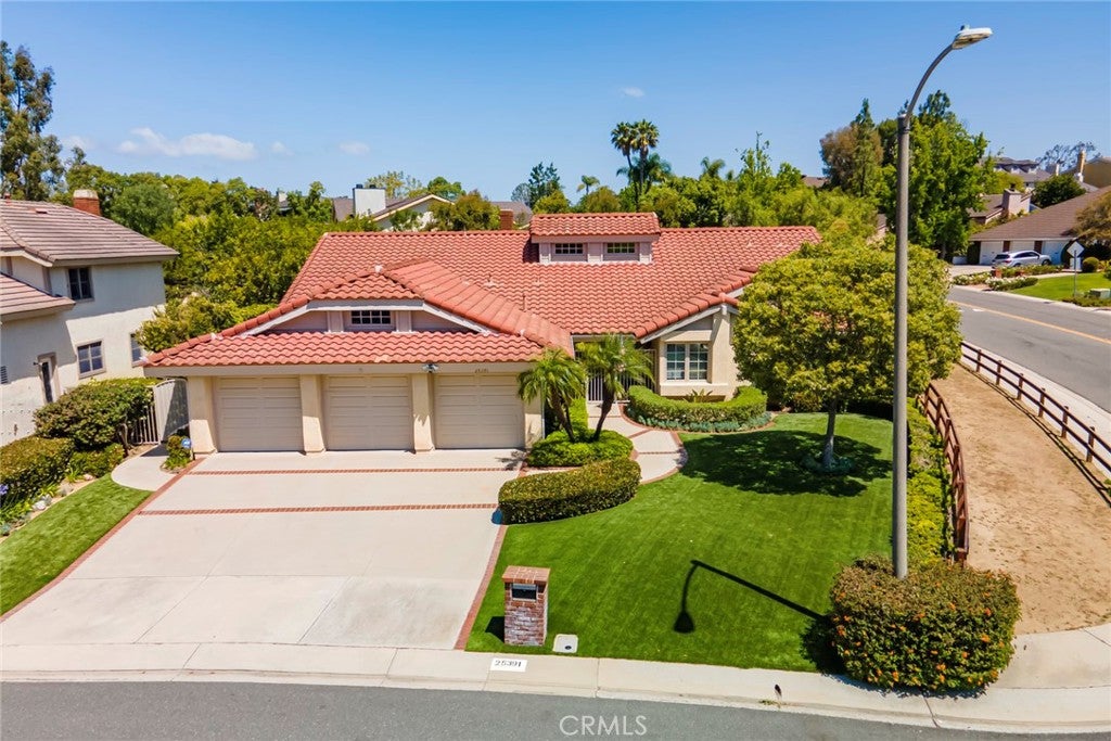 25391 Stageline, Laguna Hills CA 92653 - Photo 45