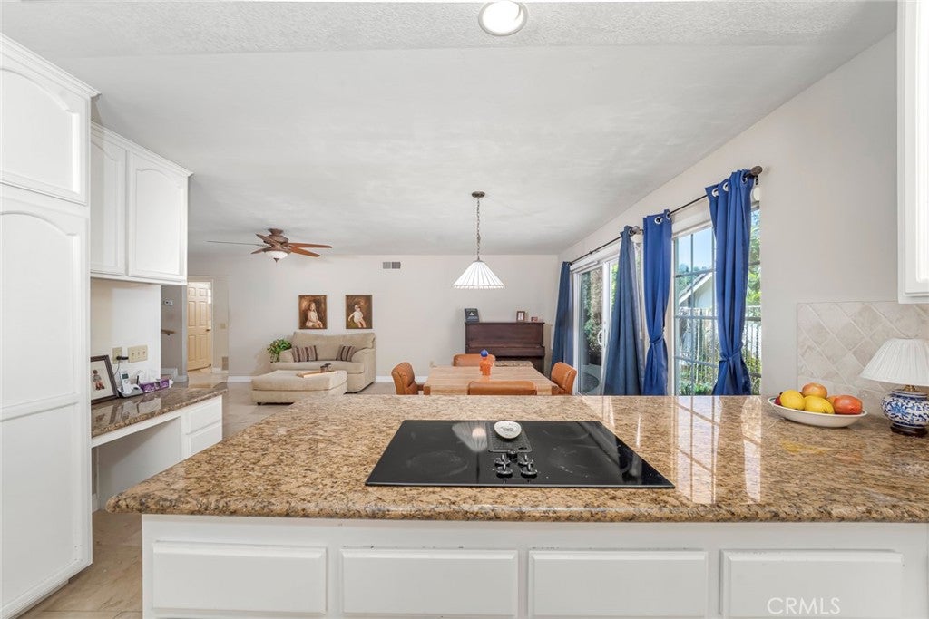 25391 Stageline, Laguna Hills CA 92653 - Photo 15